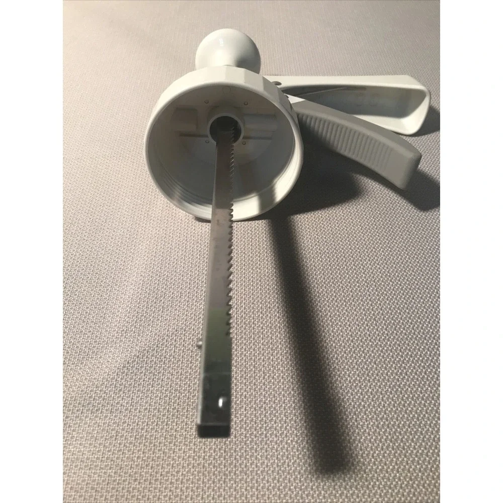 Pampered Chef  plunger